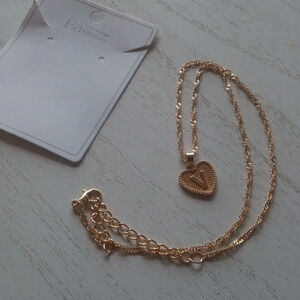 Letter‎ V necklace